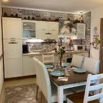 Feriehus Residenza I Ginepri Domus De Maria